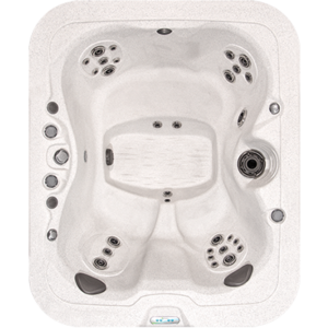 Ocho Rios CS Hot Tub